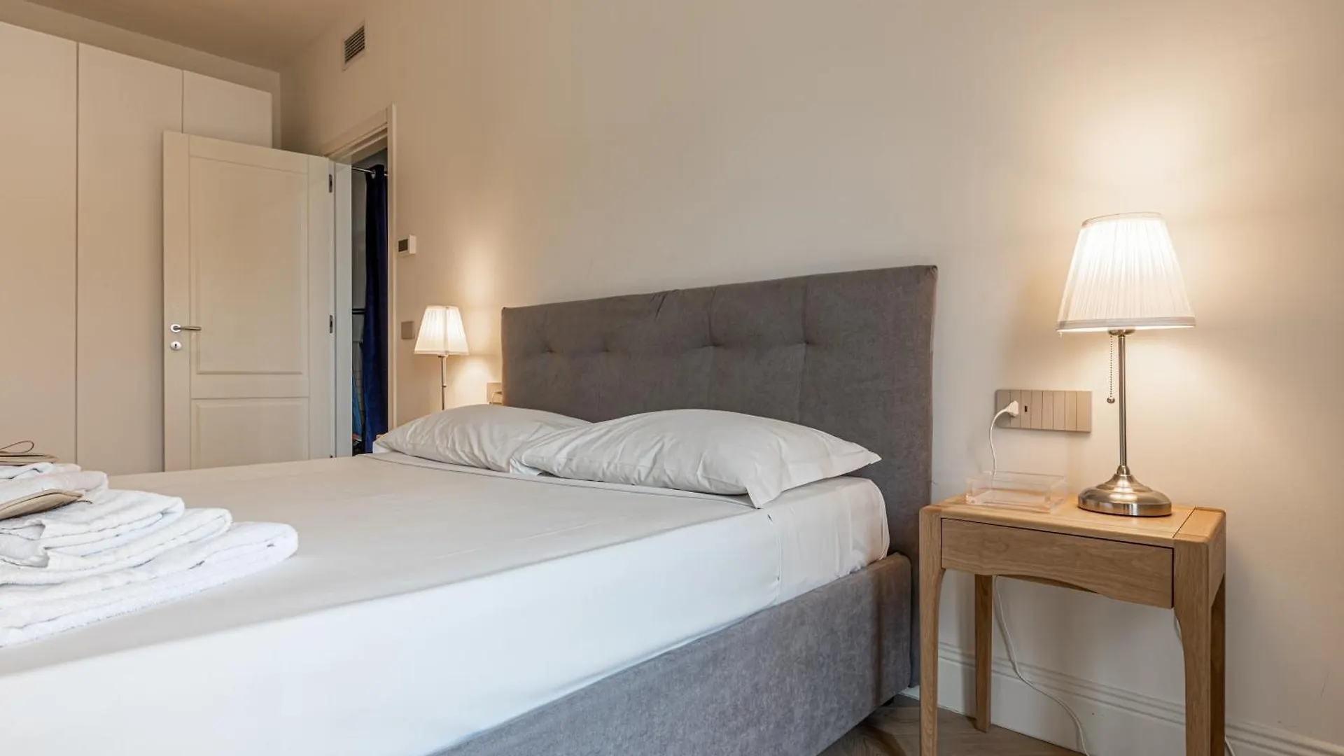 Montenapoleone - Charming Apartment Μιλάνο Ιταλία
